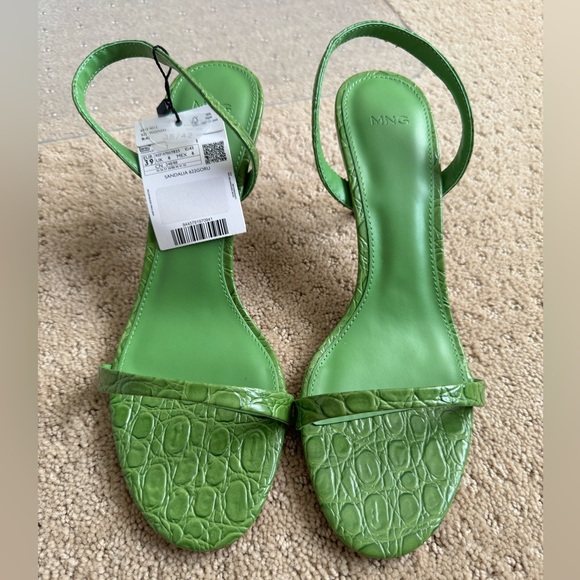 NWT Mango Green crocodile heels - Picture 1 of 3